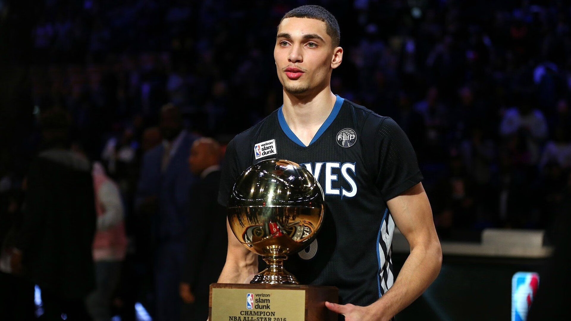 战神杜兰特欧冠赛场一骑绝尘,尼克斯单节爆发撕碎勇士防线!