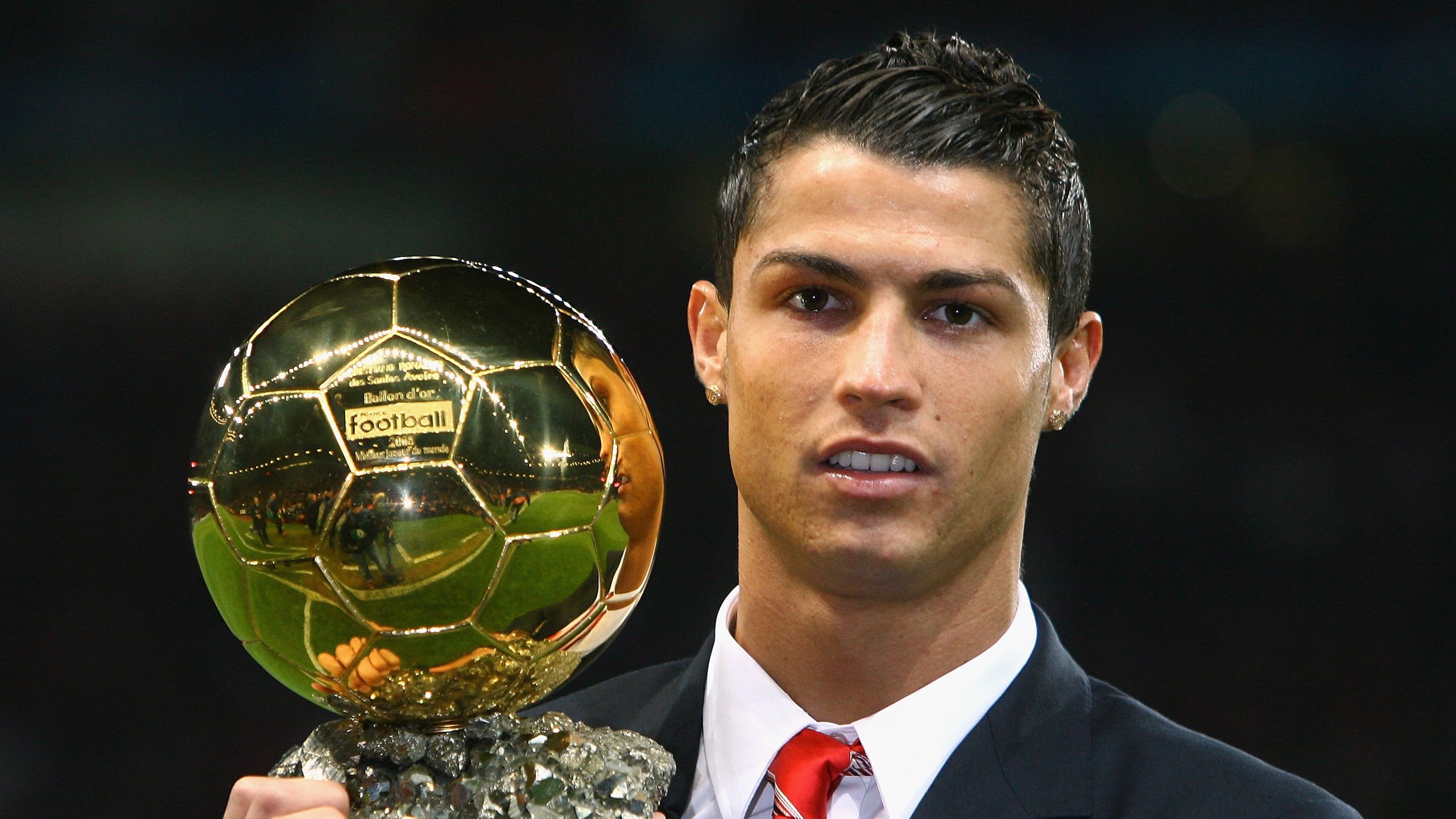 足坛地震！意大利传统强队竟在篮球场带走美职篮劲旅？